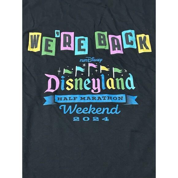runDisney Disneyland Half Marathon 2024 T-Shirt Small Black Happiest Race NWOT - Picture 4 of 5